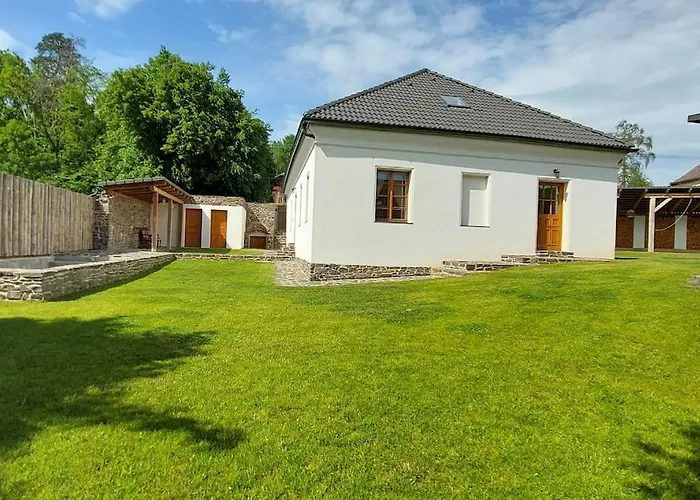Villa Degustacni Dum Babice (Prague-East)